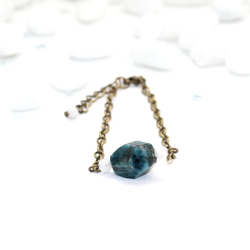Apatite and Rainbow Moonstone Bracelet