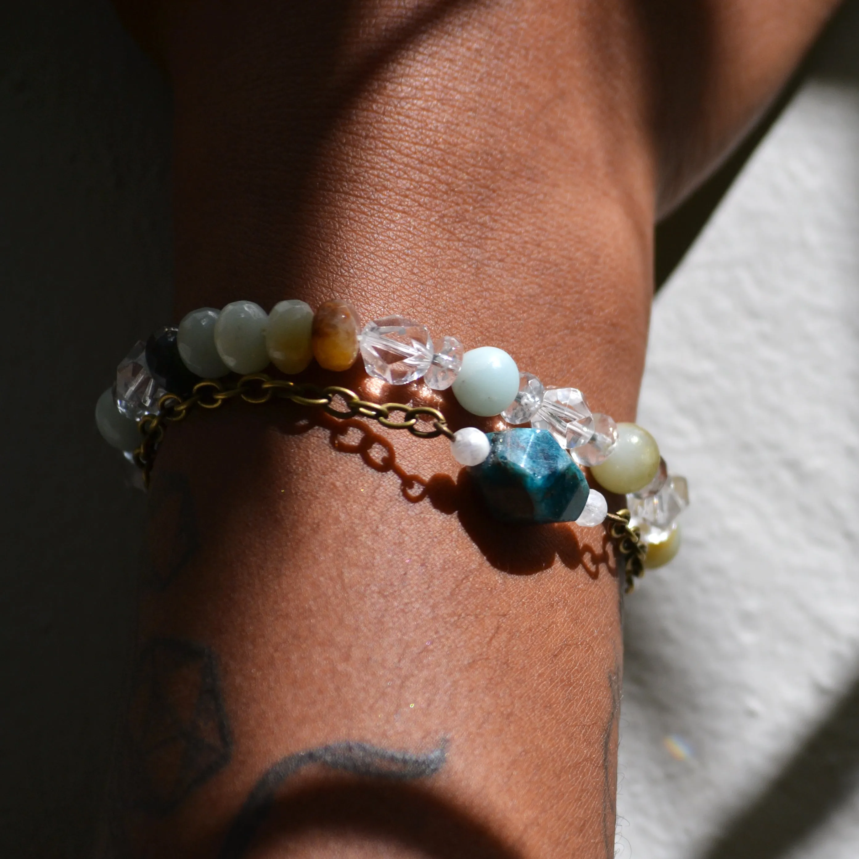 Apatite and Rainbow Moonstone Bracelet