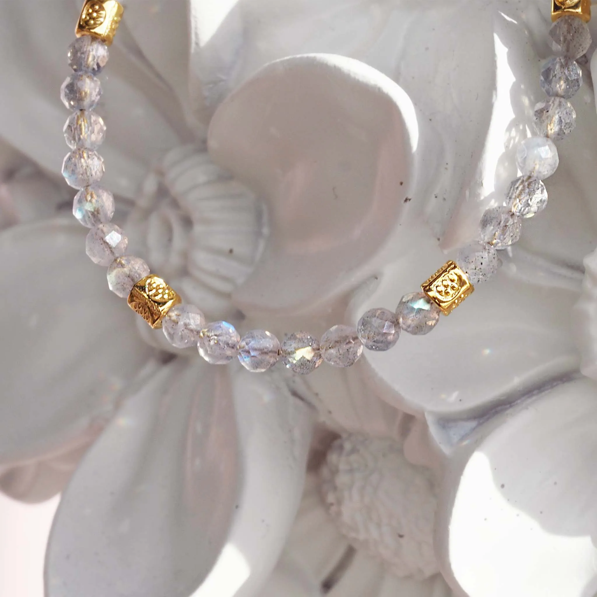 Dainty Goddess Labradorite Bracelet