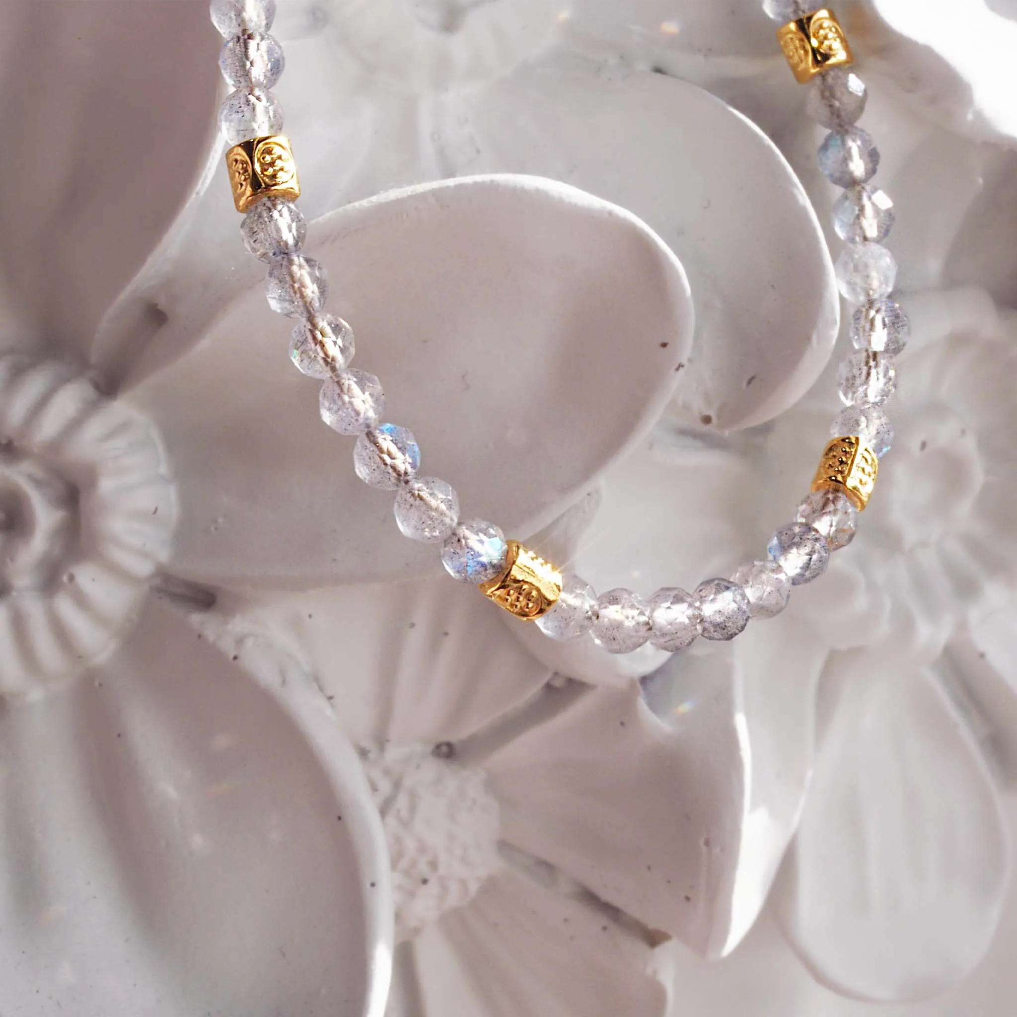 Dainty Goddess Labradorite Bracelet