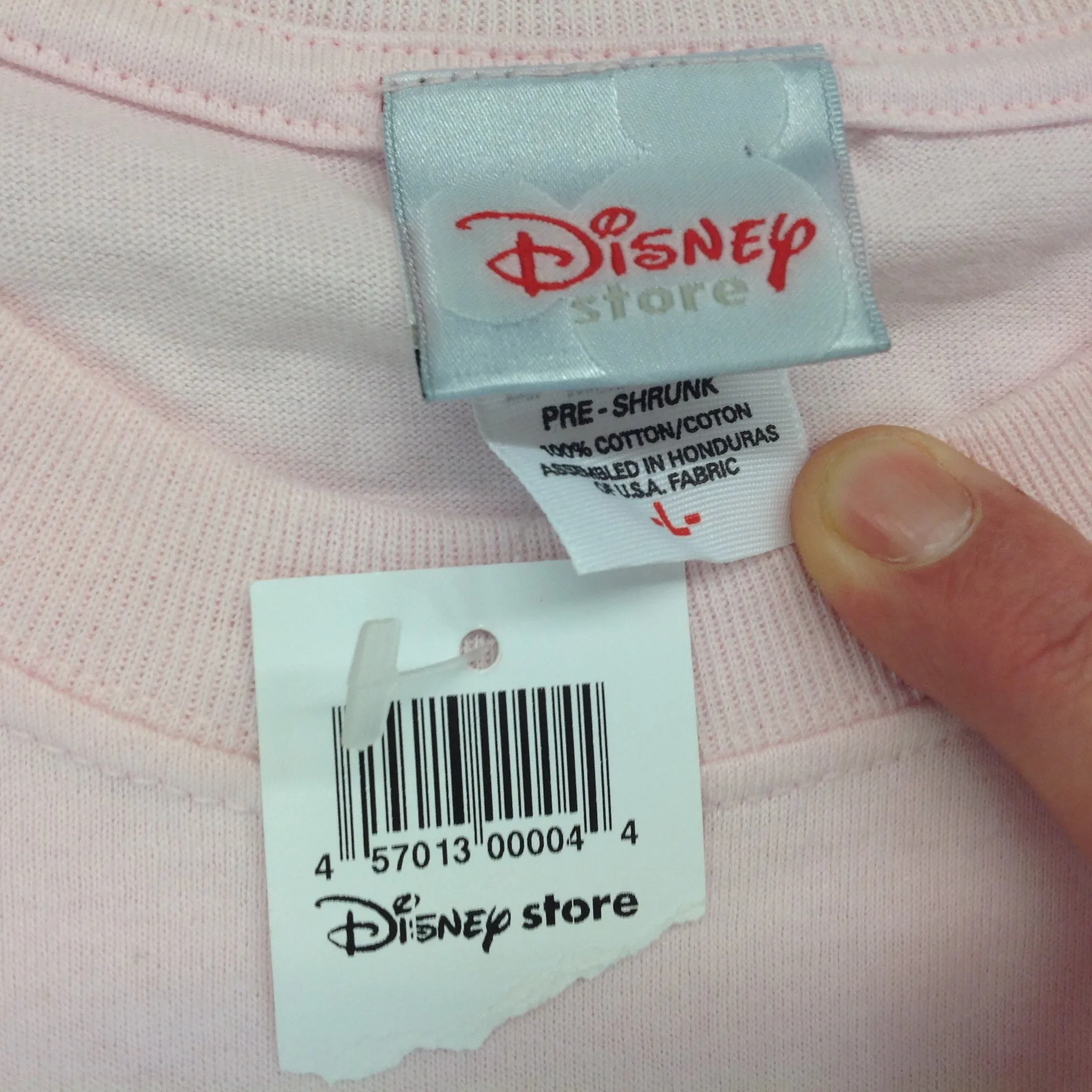 Large Disney Store Pink T-Shirt Glittery TinkerBell I'm Famous in Neverland New with Tag