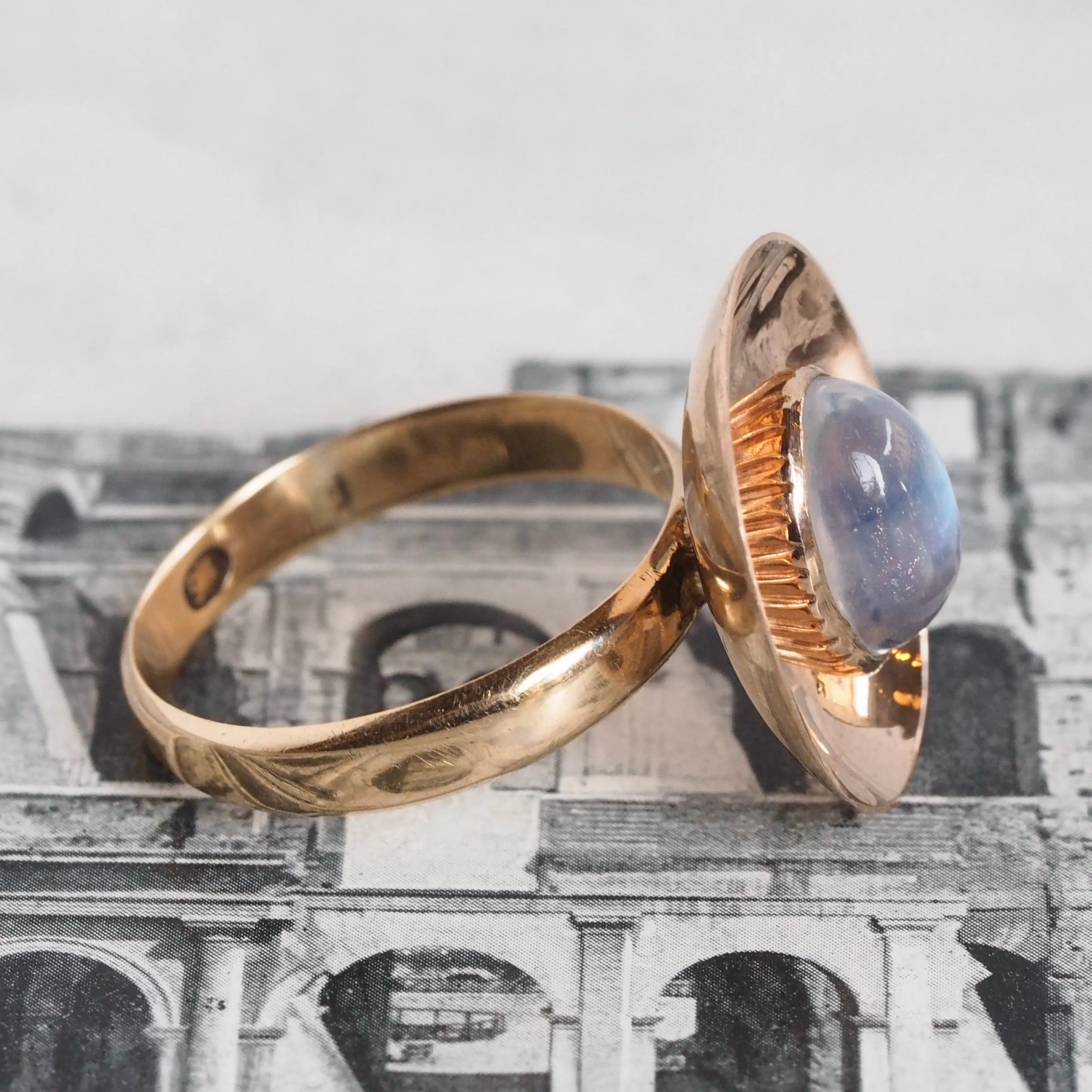 Midcentury Modern Mirrored 9k Gold Moonstone Ring