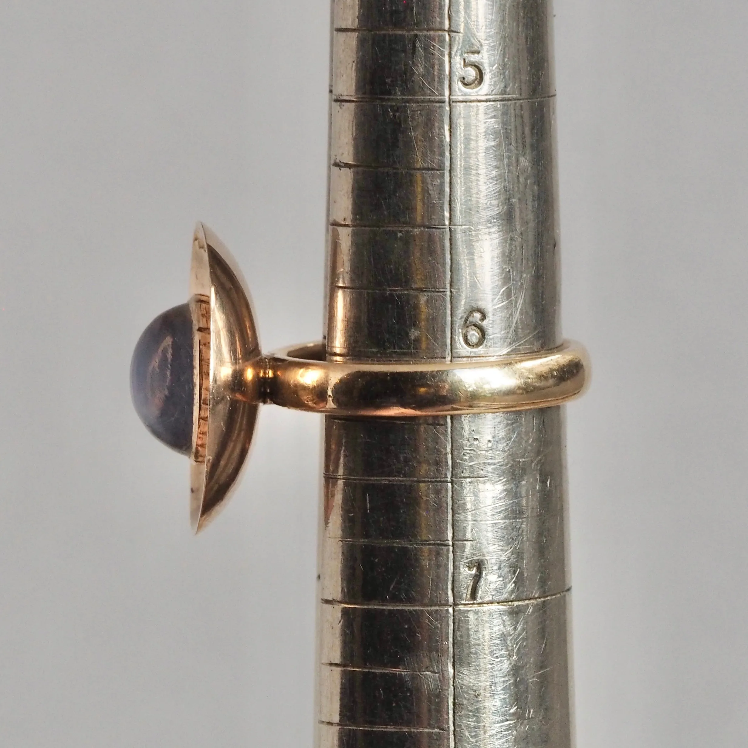 Midcentury Modern Mirrored 9k Gold Moonstone Ring