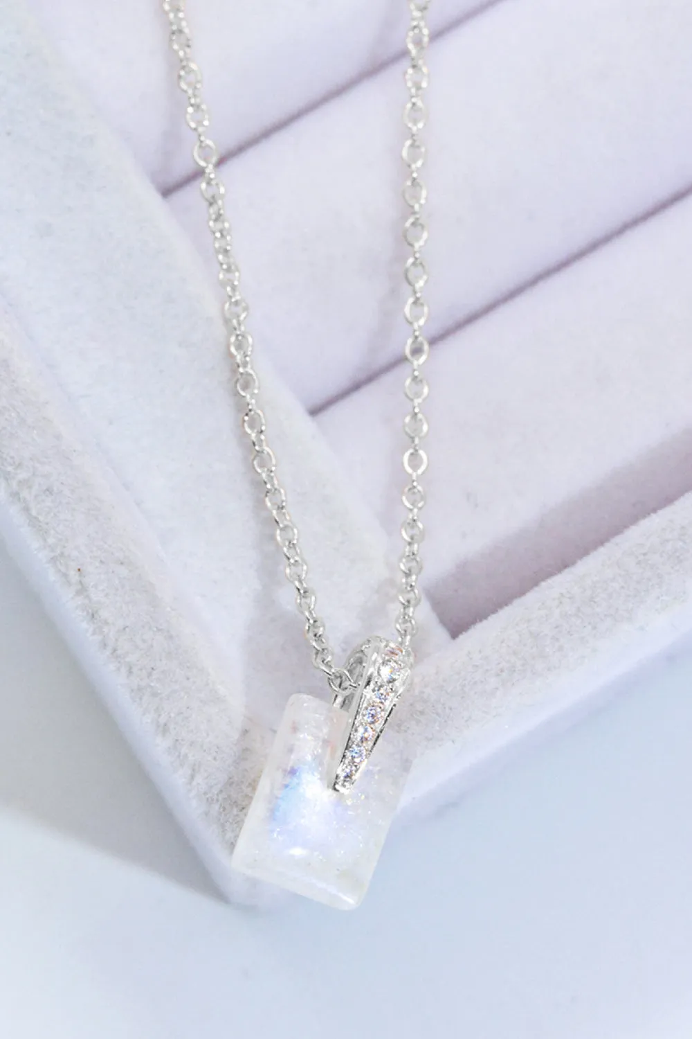 Natural Moonstone Pendant Necklace (925 Sterling Silver)