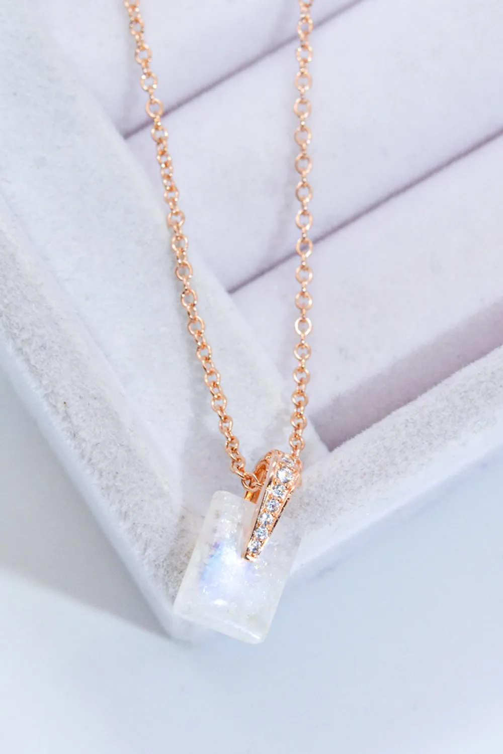 Natural Moonstone Pendant Necklace (925 Sterling Silver)
