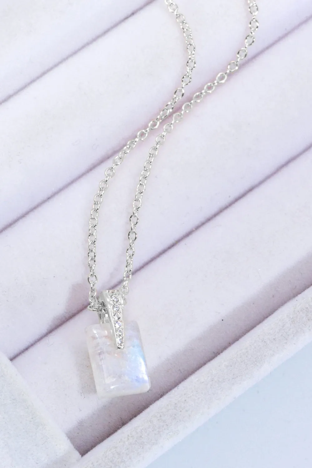 Natural Moonstone Pendant Necklace (925 Sterling Silver)
