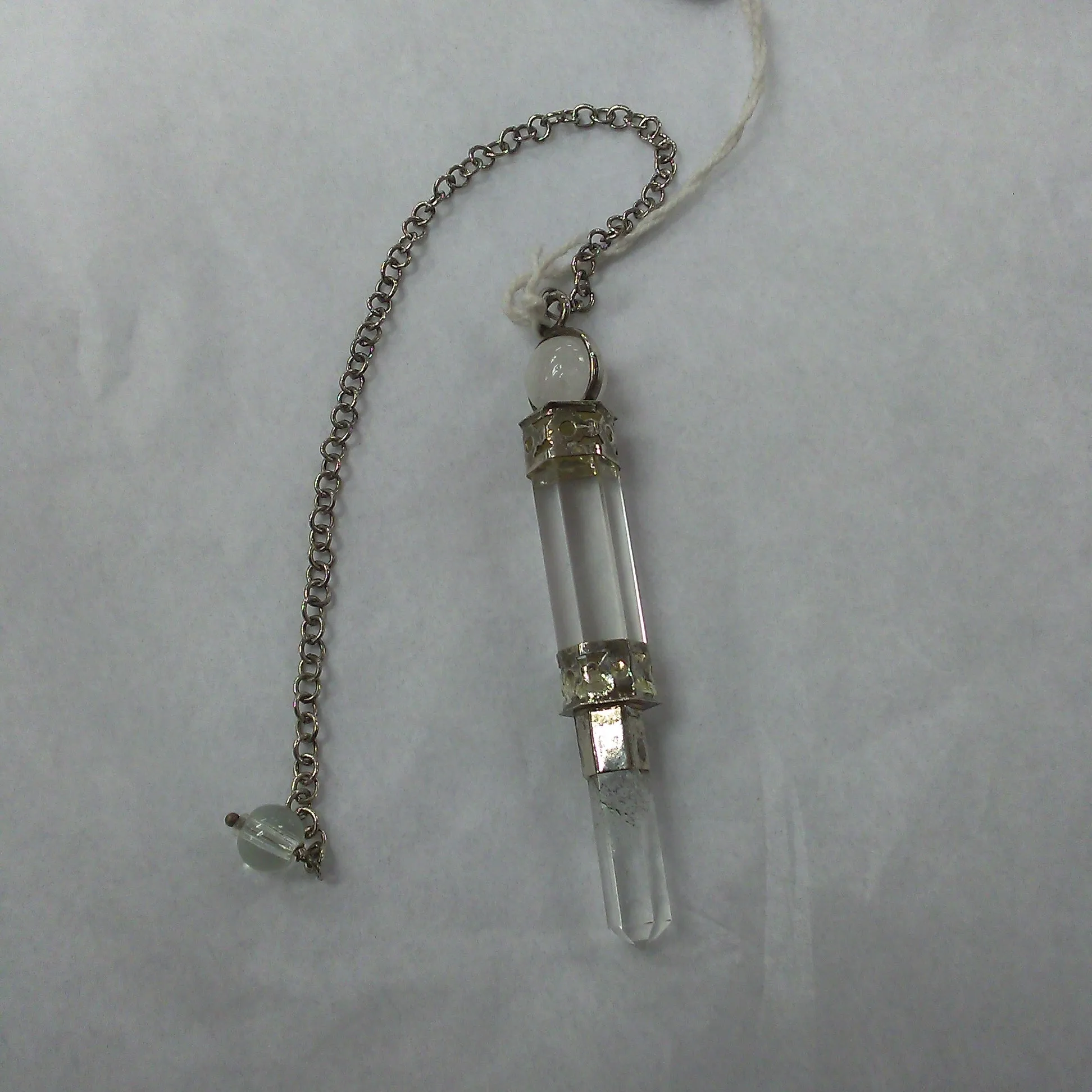 Quartz hexagonal pendulum with moonstone