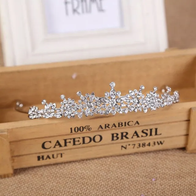 Silver and White Crystal Tiara Crown with Pearls and Flower Diadem