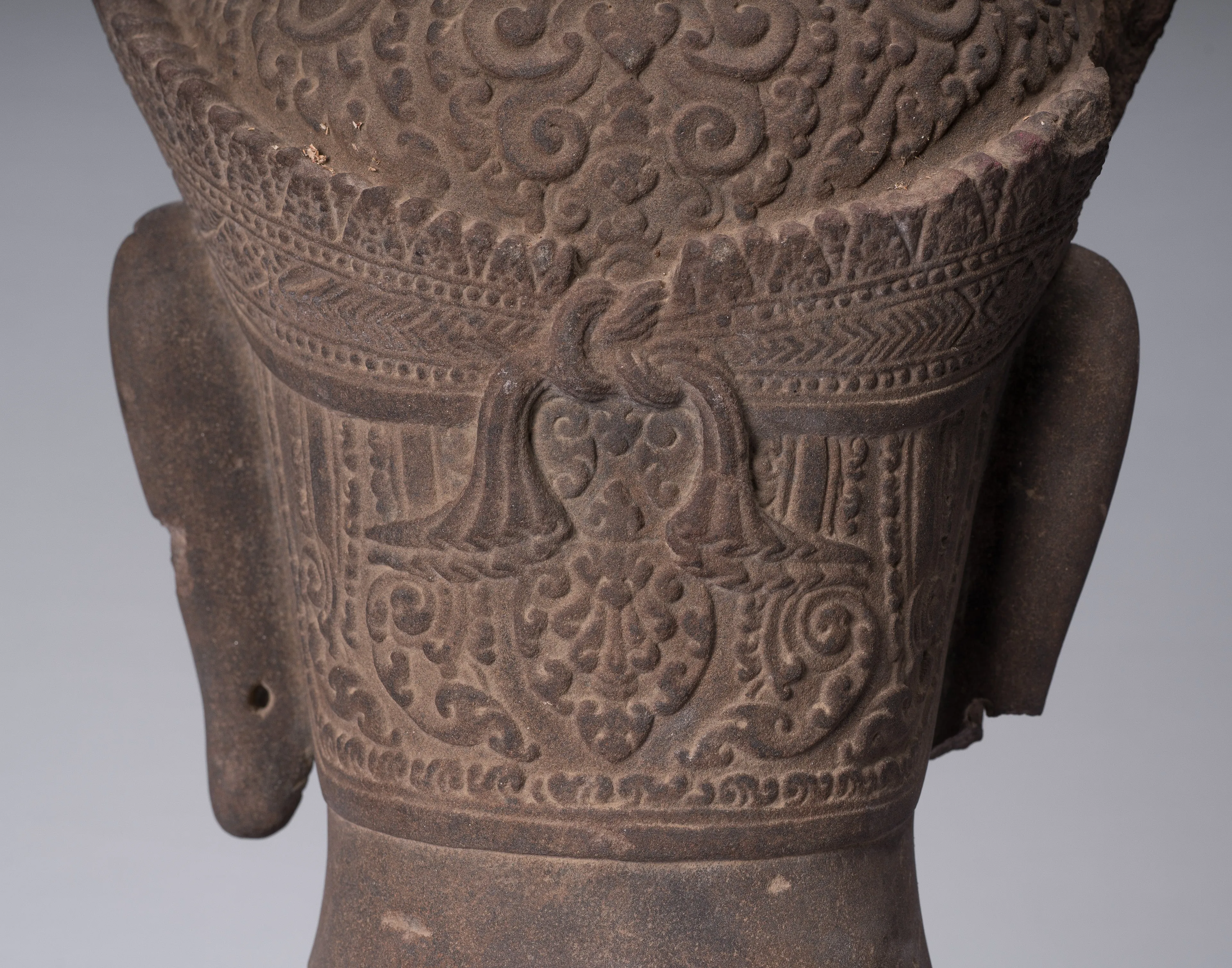 Vishnu Statue - Antique Banteay Srei Style Stone Mounted Khmer Vishnu Head - 56cm / 22"