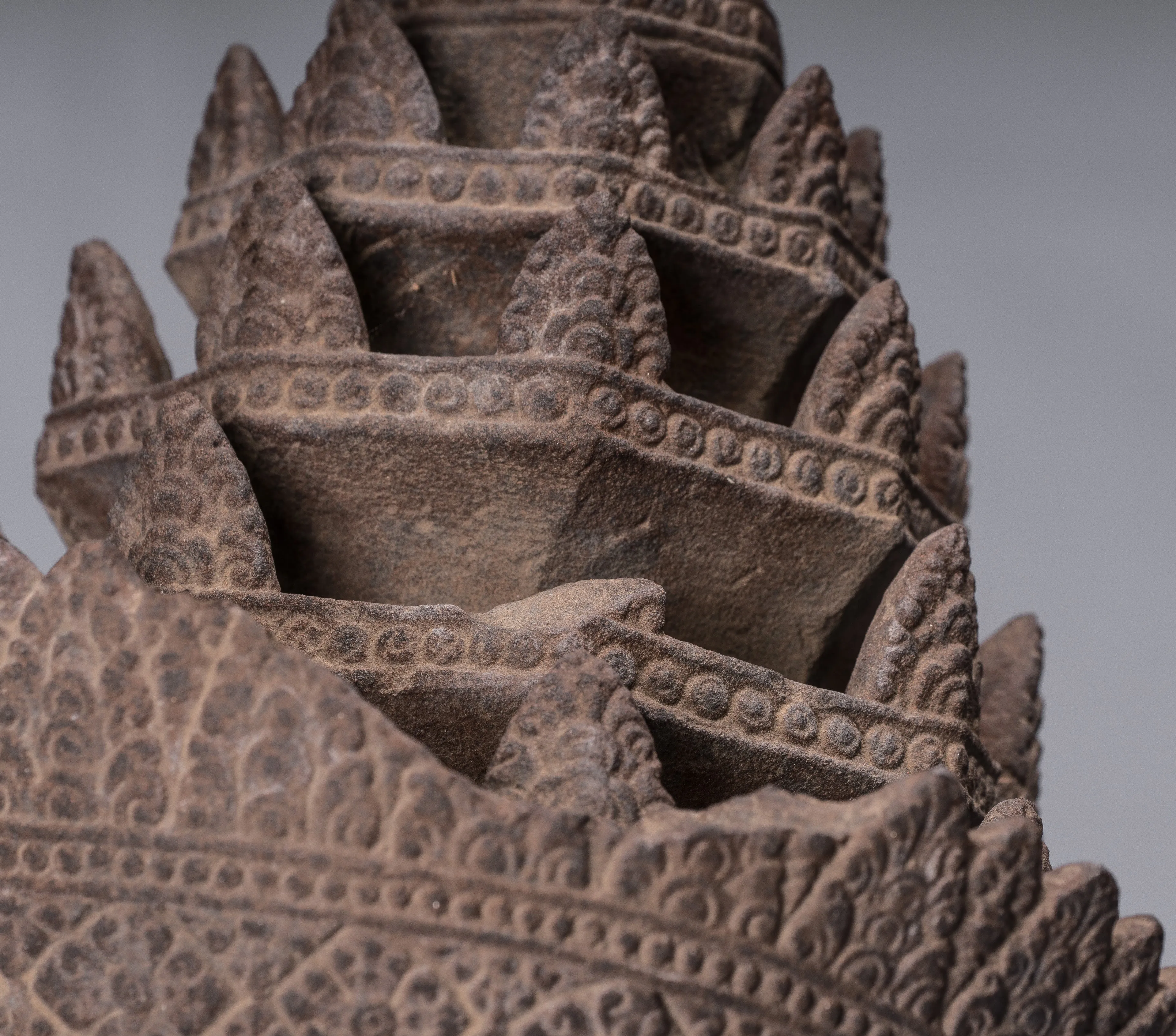 Vishnu Statue - Antique Banteay Srei Style Stone Mounted Khmer Vishnu Head - 56cm / 22"