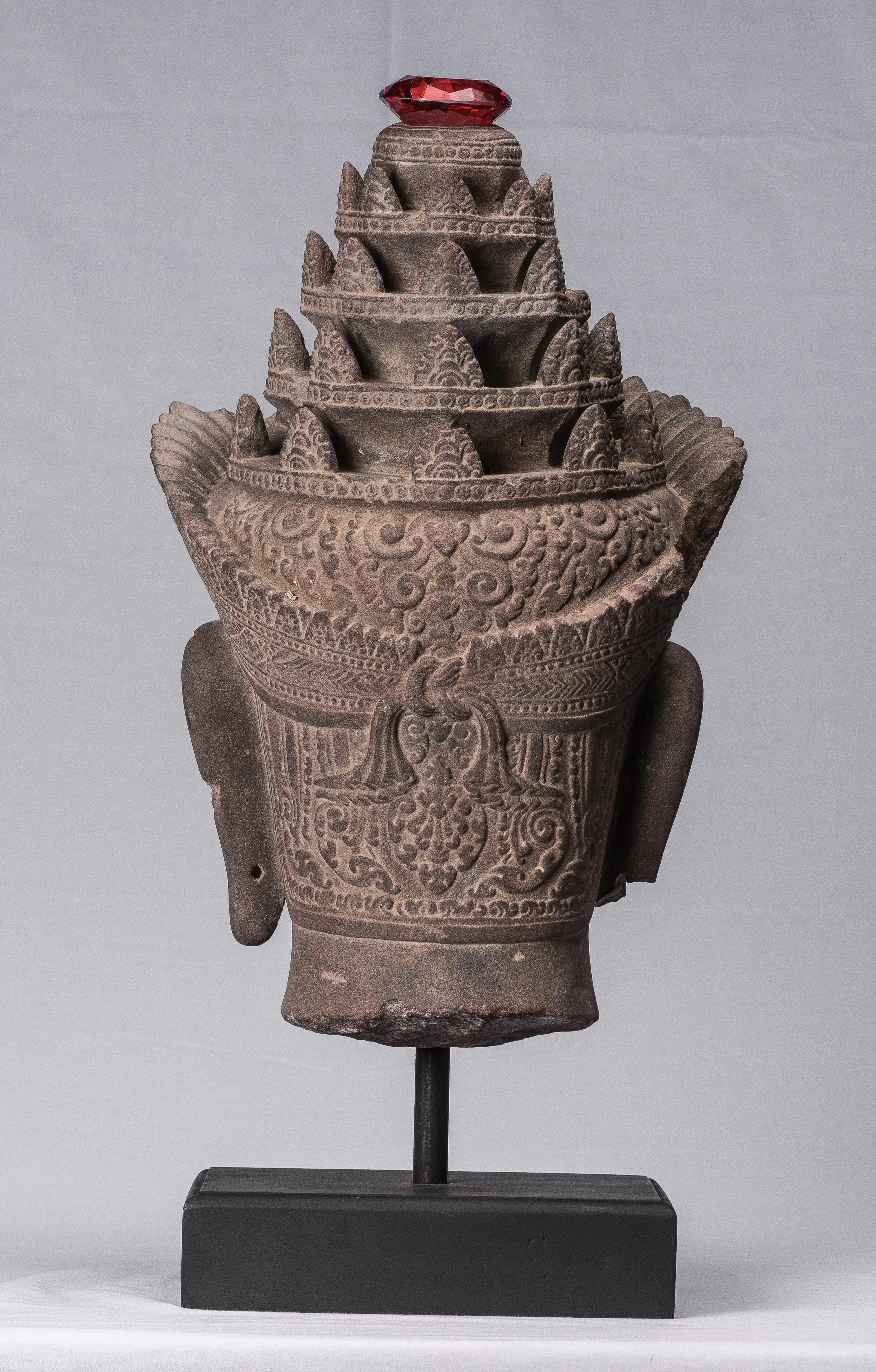 Vishnu Statue - Antique Banteay Srei Style Stone Mounted Khmer Vishnu Head - 56cm / 22"
