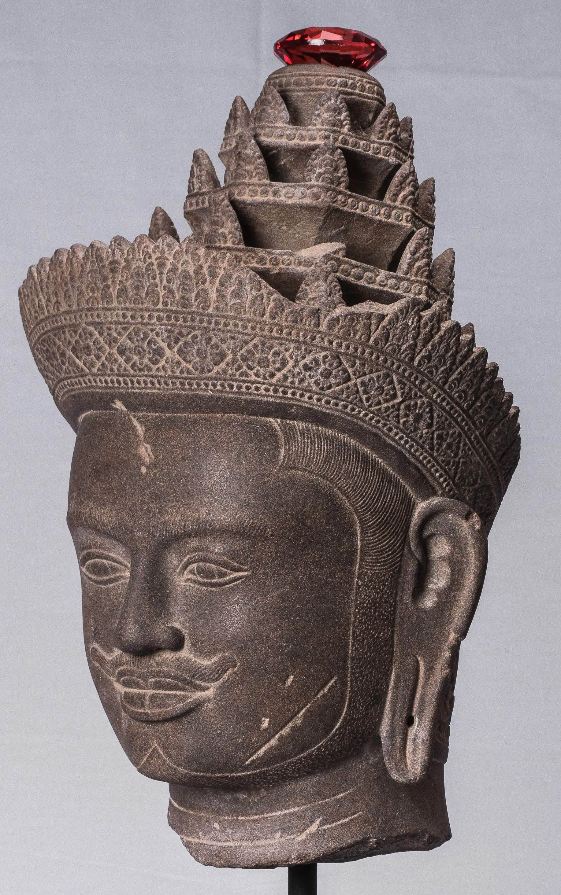 Vishnu Statue - Antique Banteay Srei Style Stone Mounted Khmer Vishnu Head - 56cm / 22"