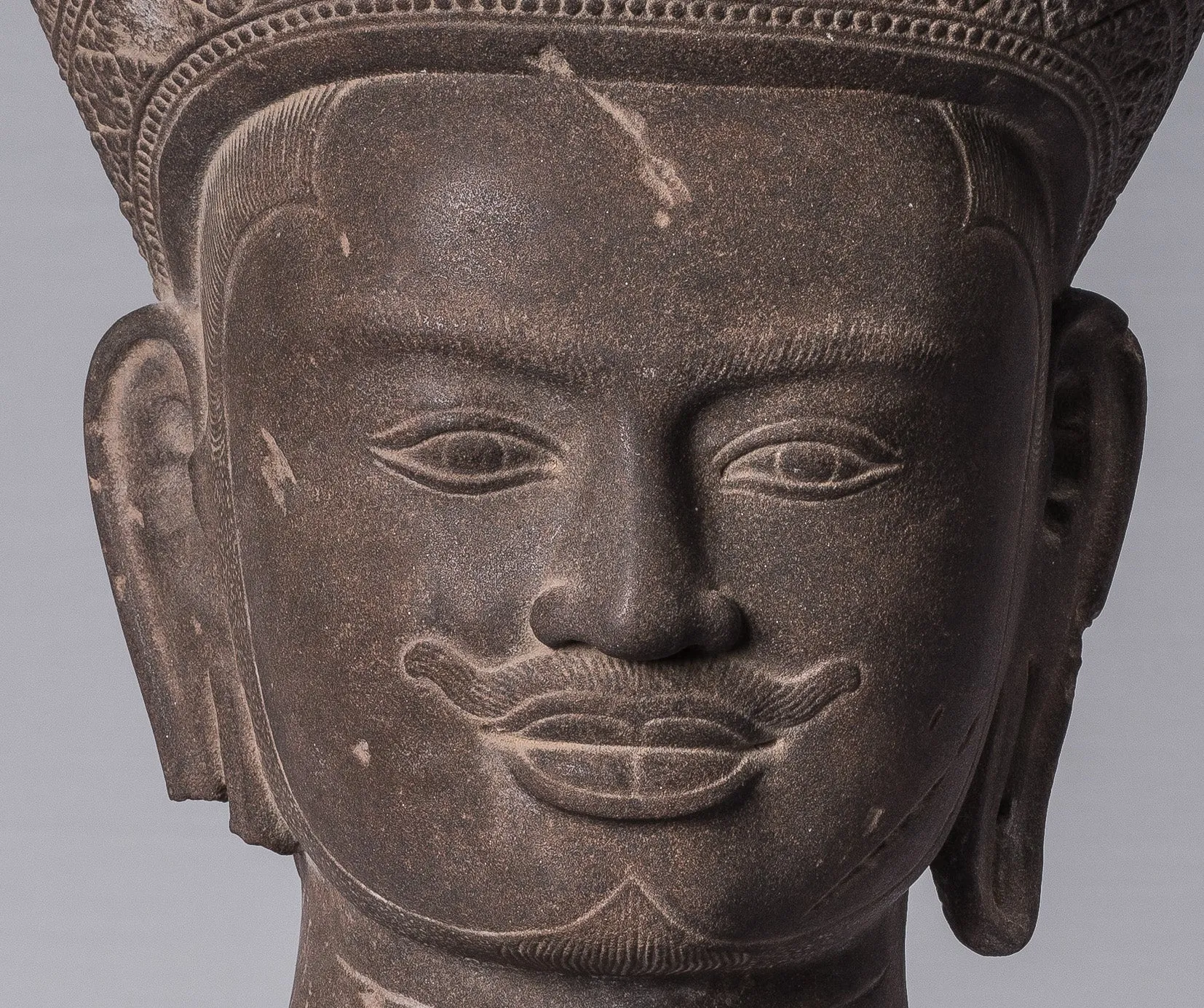 Vishnu Statue - Antique Banteay Srei Style Stone Mounted Khmer Vishnu Head - 56cm / 22"